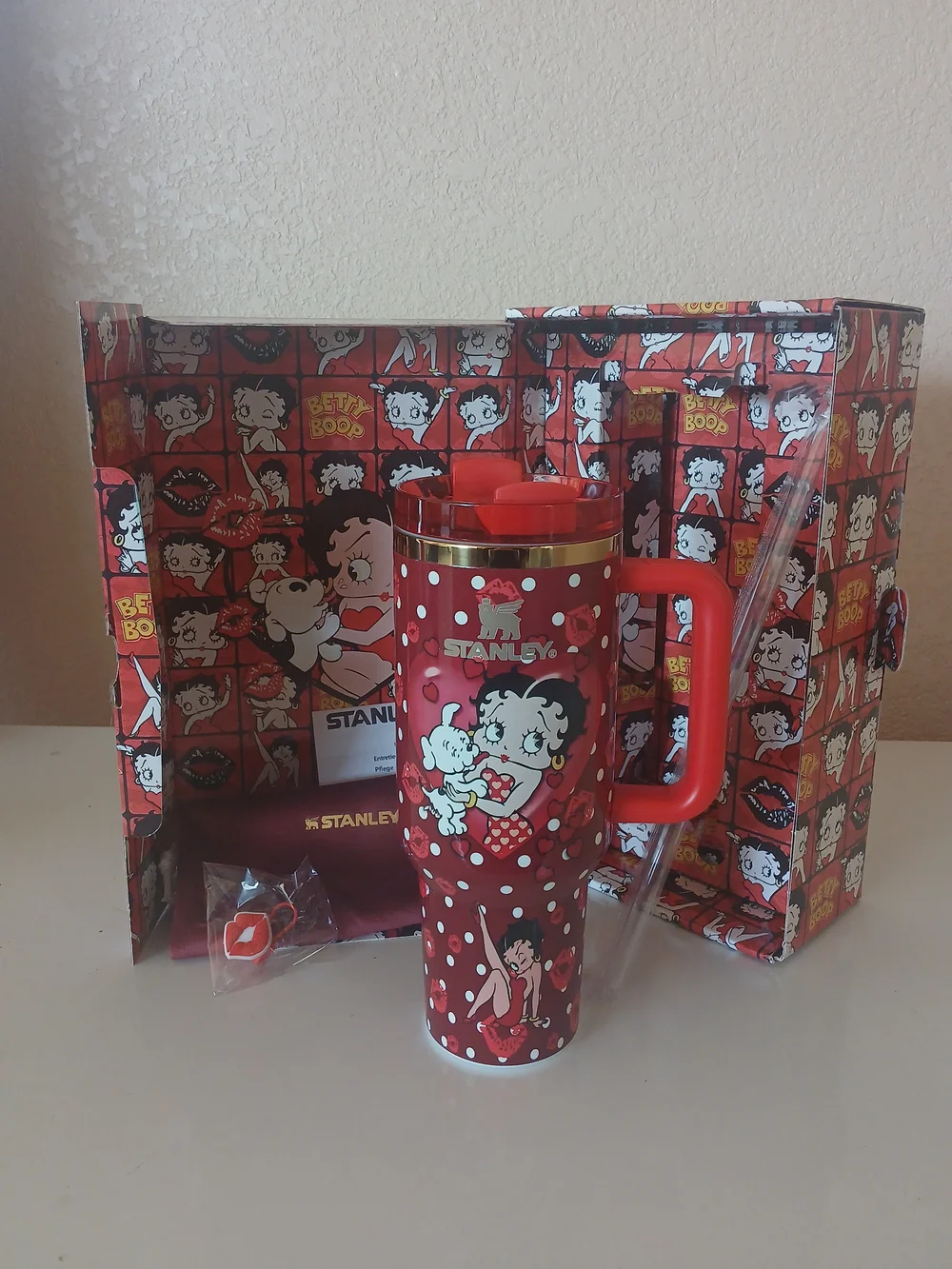 Stanley Red Betty Boop Polka Dot Travel Mug with Handle - Picture 2 of 2